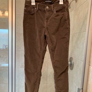 Cropped Corduroy pants